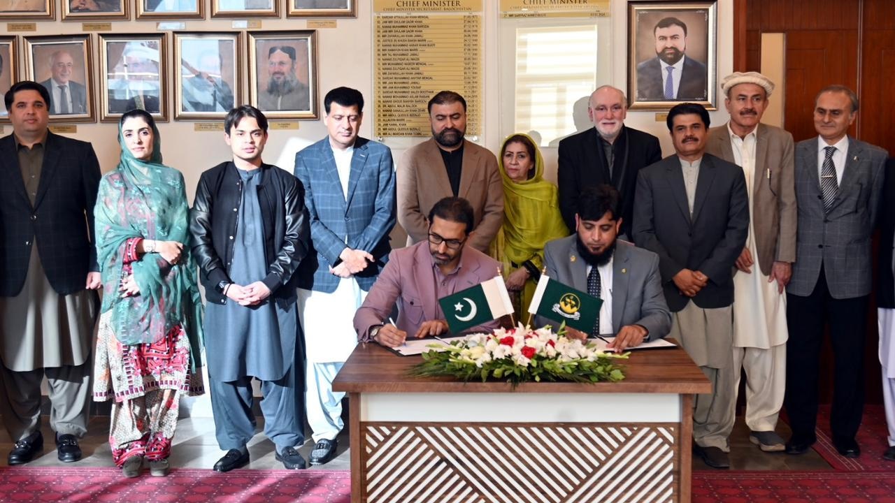 Balochistan signs MoU with PEC to train young engineers to international standards